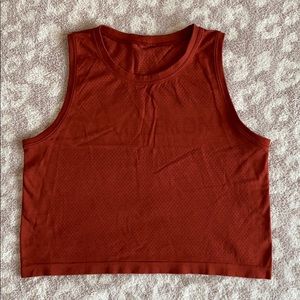 Lululemon Breeze By Muscle Crop Tank